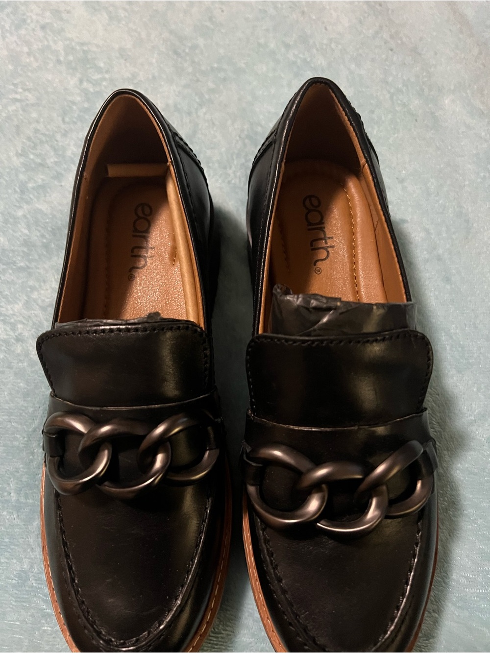 Earth Black Leather Men's Chain-Detail Slip-On Loafers